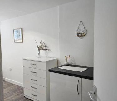 Fairfield Apartment | Tavellers Room in Delta DPF2