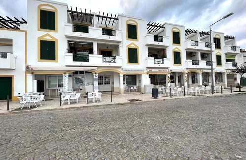 Cabanas Apartment | Tavira River View by Homing