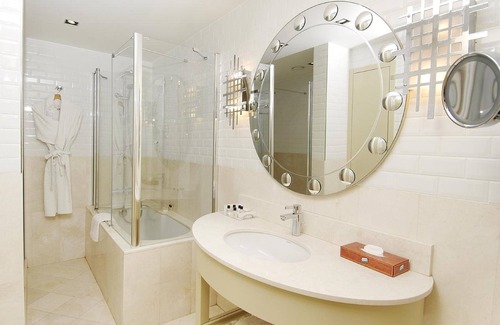 Gumussuyu Mahallesi Hotel | Taxim Hill Hotel