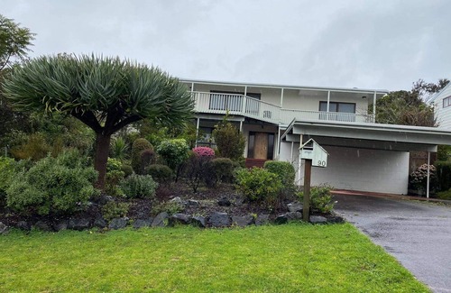 Paihia House | Te Haumi House with stunning views