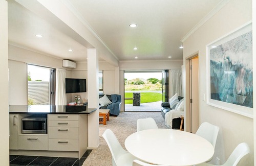 Waihi Beach Apartment | Te Mahana Apartment - pool, spa, beachfront