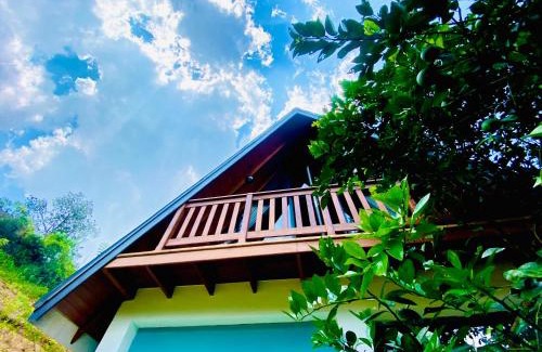 Deraniyagala House | Tea cabin by Hoyts