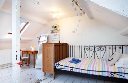 Polruan House | Tean