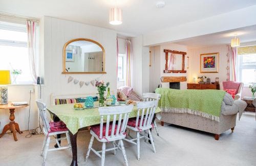Polruan House | Tean