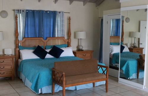 Rodney Bay Bed & Breakfast | Tee's Island Home