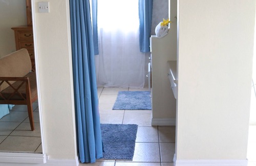 Rodney Bay Bed & Breakfast | Tee's Island Home