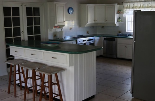 Rodney Bay Bed & Breakfast | Tee's Island Home