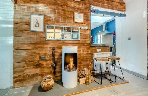 Aberaeron House | Tegfan