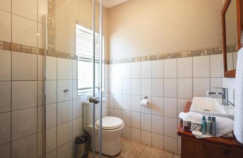 Grahamstown Cabin | Temba Private Game Reserve