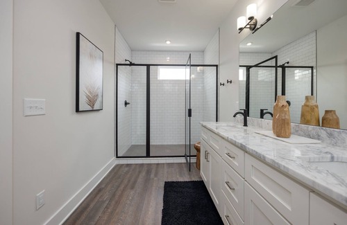 Whitebridge House | Tempo Trio - 3 Downtown Homes - Private Rooftop