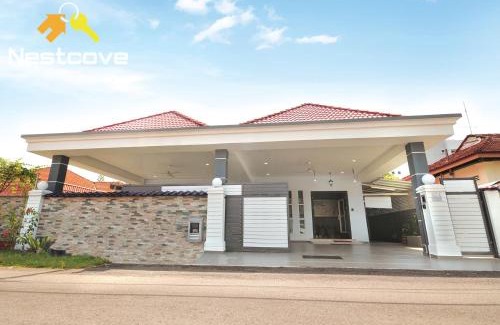 Lapan Tengkera Villa | Tengkera Hidden Gem Villa Malacca City By Nestcove