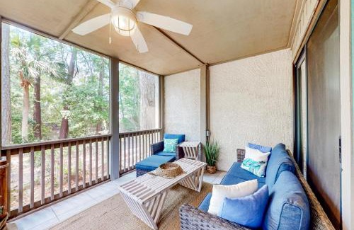 Shipyard Plantation Apartment | Tennismaster 1204