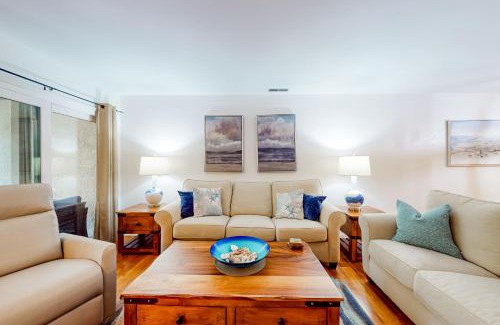 Shipyard Plantation Apartment | Tennismaster 1204