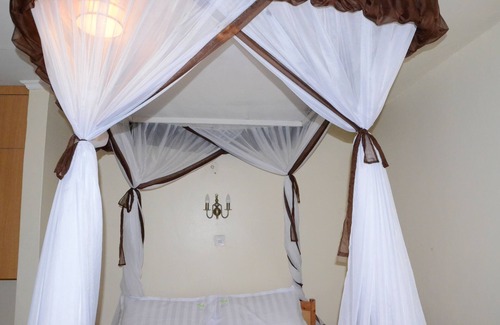 Embakasi Hotel | Tents Hotel