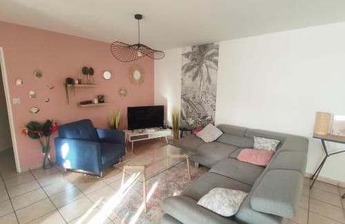 Centre-Ville Apartment | TERLA Bel Appartement 3 Pieces Clim & Parking