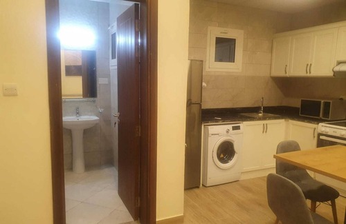Al Muntazah Apartment | Terminal Inn Airport Hotel & Apartment