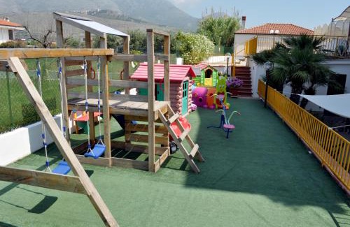 Formia House | Terra Mia
