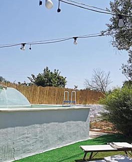 Casarano House | TERRA ROSSA casa di campagna con piscina 2 camere da letto, 4 pl, si animali da compagnia
