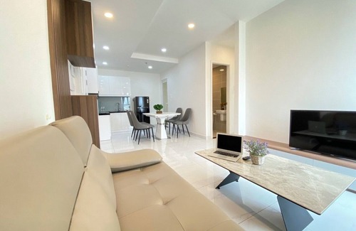 Phuong 8 Condo | Terra Royal Apartment D3 - 1 2 BR at City Center