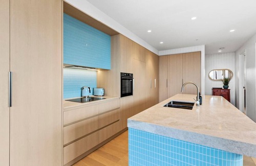 Ocean Grove Apartment | Terrace Getaway-12pm winter check out!