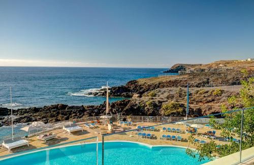 Callao Salvaje Apartment | Terrace on the sea