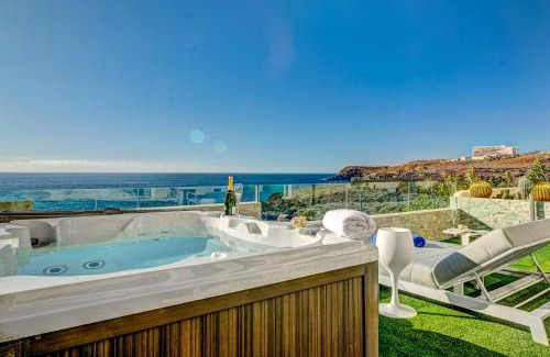 Callao Salvaje Apartment | Terrace on the sea
