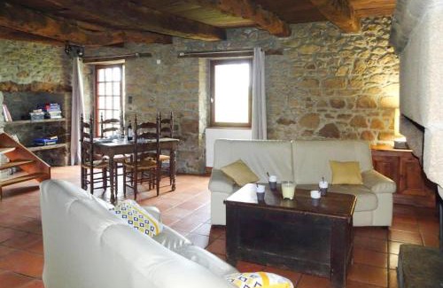 Saint-Meloir-des-Ondes Apartment | Terraced house, St Meloir des Ondes