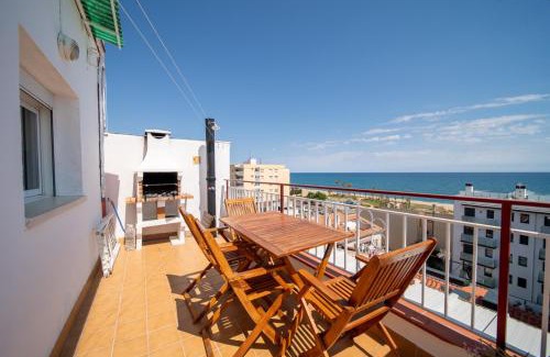 Pineda de Mar Apartment | terraza al mar