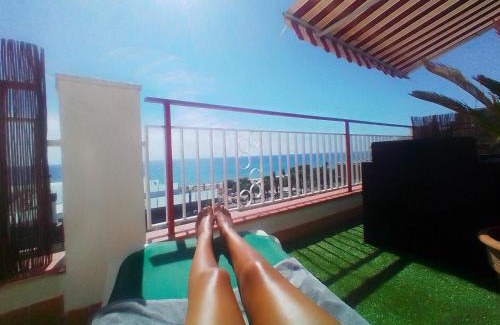 Pineda de Mar Apartment | terraza al mar