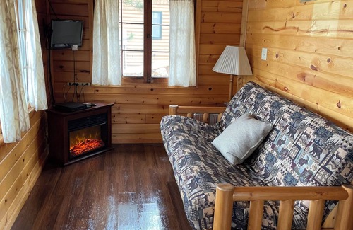 Itasca County Resort | Terrific resort with great swimming beach Wirt Mn. Free amenities!