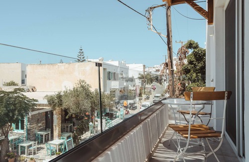 Old Town Naxos Apartment | Tesoro Elegant escapes-suites