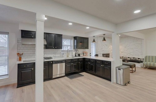 North Richland Hills House | Texas Designer Home with Private Hot Tub and Pool!
