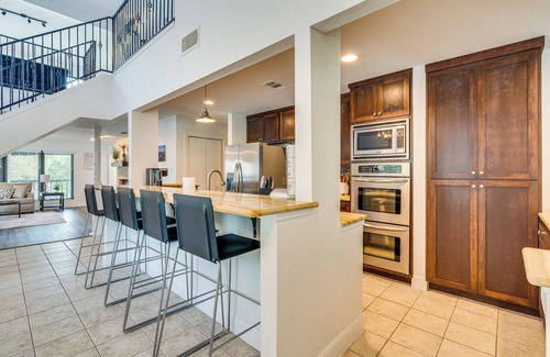 Marshall Ford Vista House | Texas Family-Friendly Escape w/Pool: Near Lake!