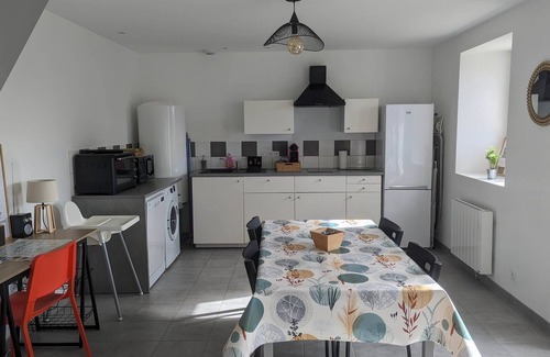 Huismes Apartment | Thalie, 3-star tourist accommodation, located in the heart of the Loire Valley châteaux and Chinon vineyards