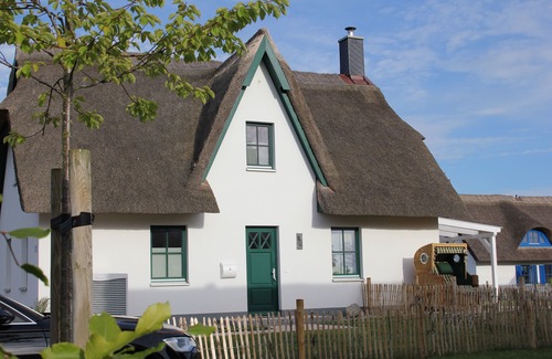 Zierow House | Thatched-roof house Margarita (3 bedrooms; 2 bathrooms) in Zierow near Wismar