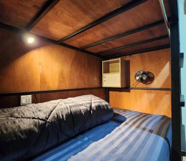Thong Sala Hostel | The 10 club hostel