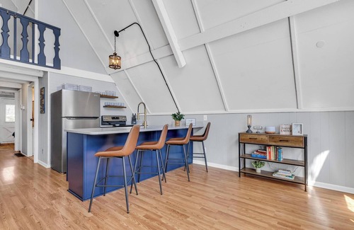 Bristol Ski Chalet | The A-Frame. Centrally located to downtown Bristol and the new Hard Rock Casino.