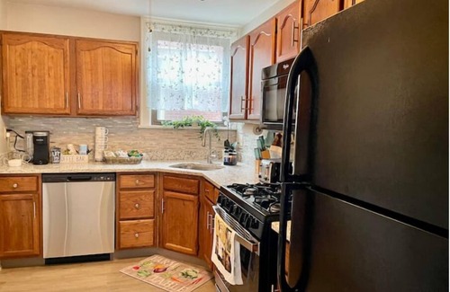 Roselawn Finance Apartment | The Abiding Place, warm & cozy 2-bedroom