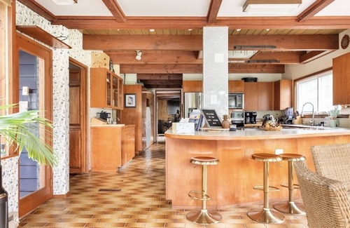 Des Moines House | The Admiral’s Estate at Downtown Desmoines Marina