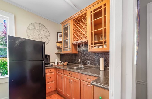 New Bern Bed & Breakfast | The Aerie Bed and Breakfast