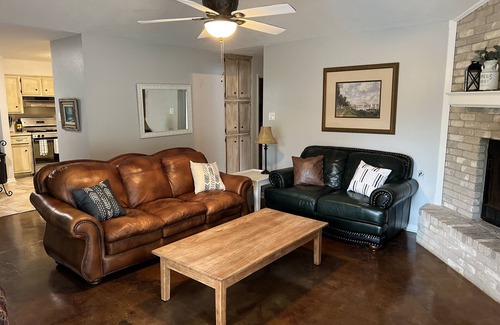 Shirewood House | The Aggie Retreat