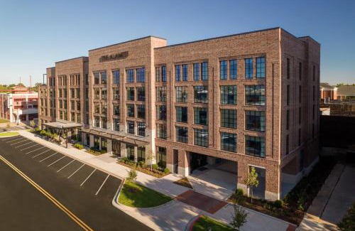 Tuscaloosa Hotel | The Alamite, Tuscaloosa, a Tribute Portfolio Hotel