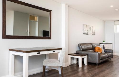 Fremantle Apartment | The Allegra - 180 degree ocean and city views