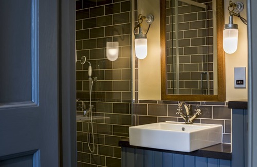 Truro Hotel | The Alverton