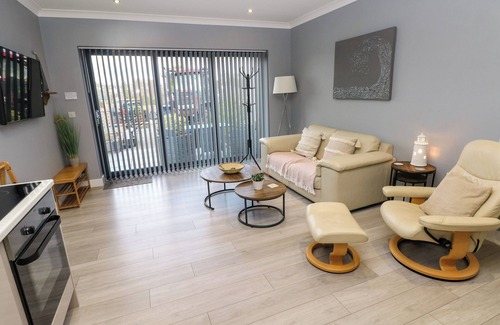 St. Florence Cottage | The Annexe @ Trintex