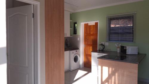 Bloemfontein Apartment | The Antique Green