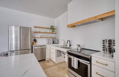 Humboldt Apartment | The Artist's Oasis on Alberta