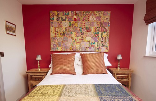 Fitling Cabin | THE ASHRAM, pet friendly, character holiday cottage in Burton Pidsea