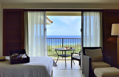Onna Resort | The Atta Terrace Club Towers