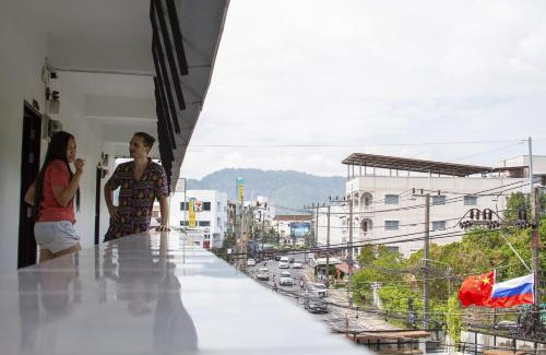 Talat Yai Hotel | The Auto Place